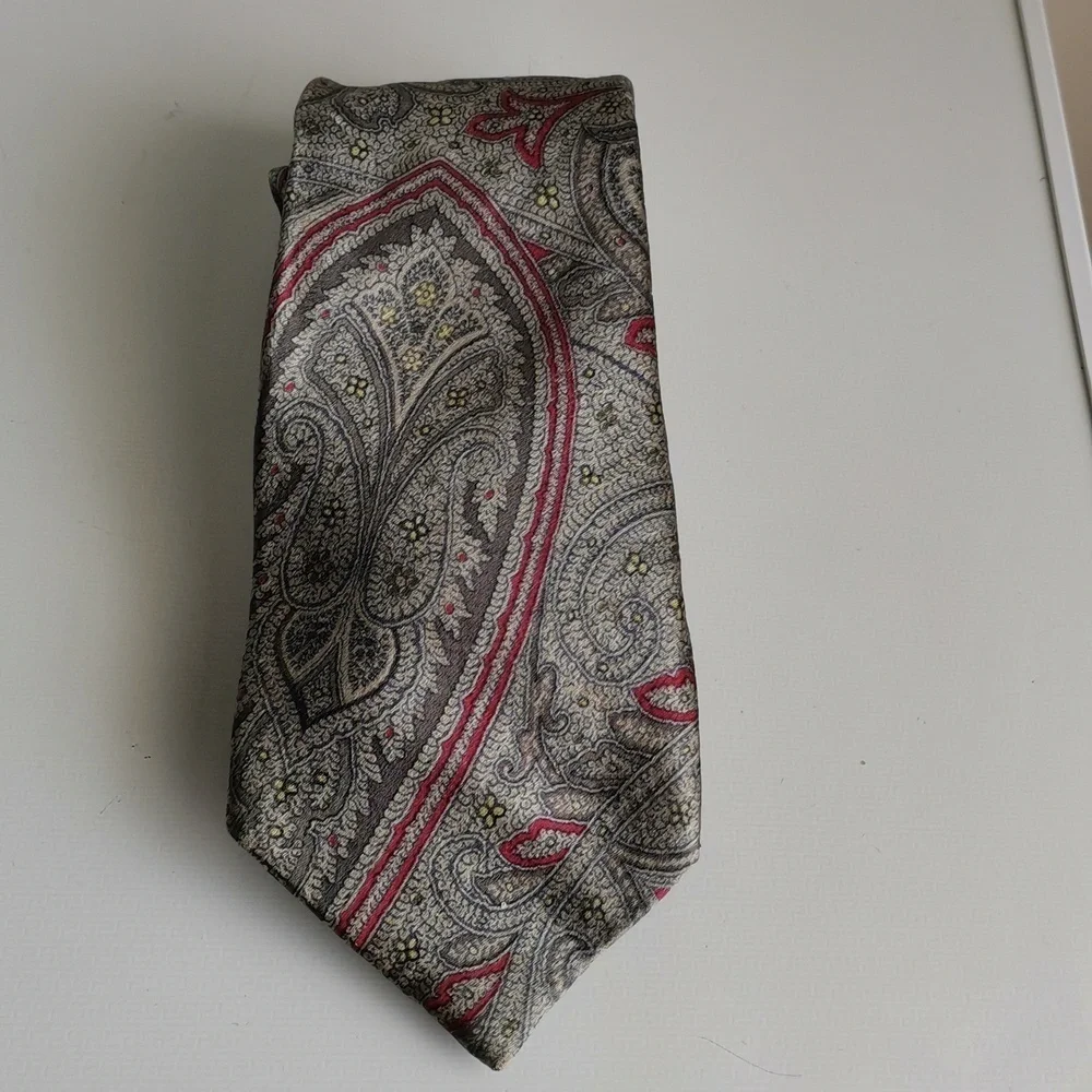 OSCAR DE LA RENTA VINTAGE 2 TIES